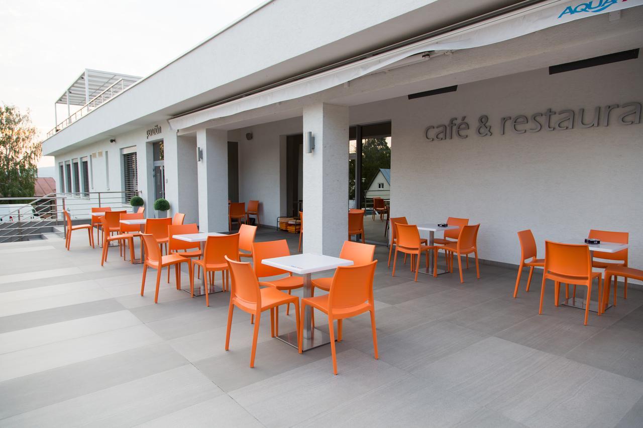 Chaty - Resort Aqua Maria Velaty Exterior foto